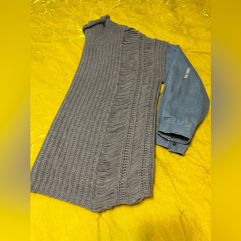Distressed Sweater - Picture 10 of 10